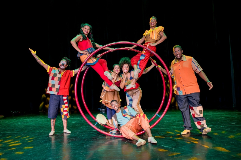 Noticia circo-de-ebanos-apresenta-na-luneta-do-tempo-no-caleidoscopio-da-rua-no
